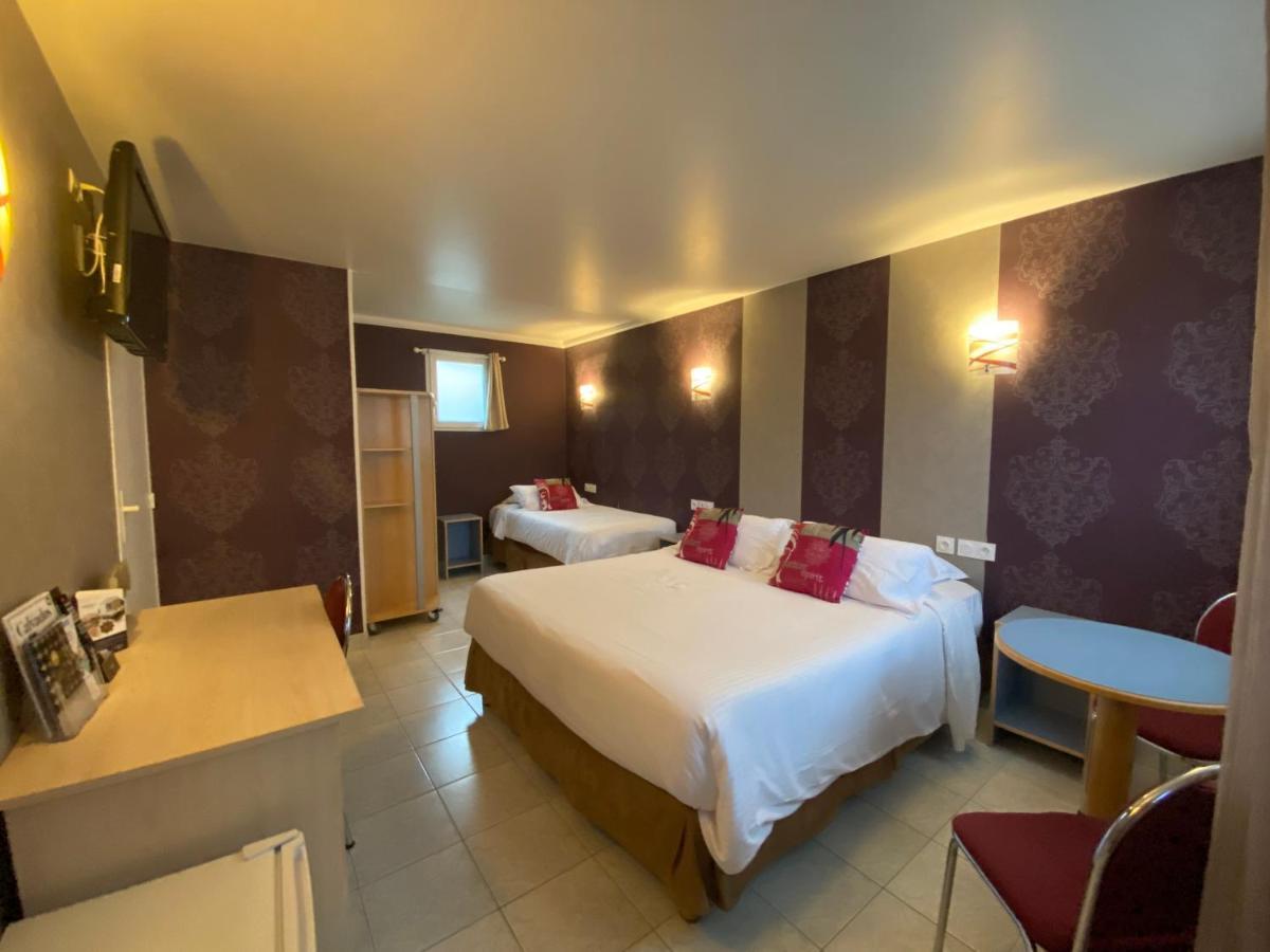 Contact Hotel - Motel Les Bleuets & Spa La Riviere-Saint-Sauveur Exterior photo