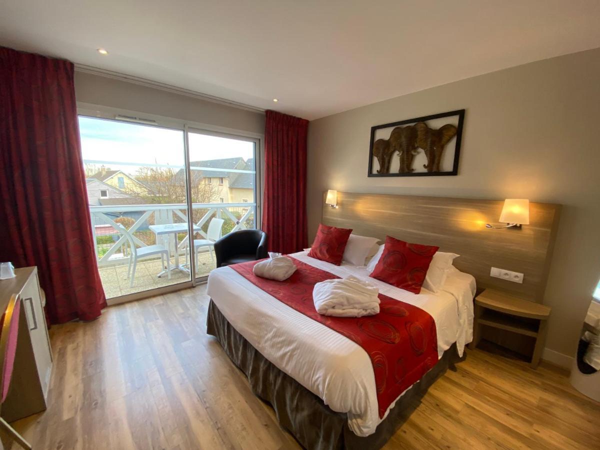 Contact Hotel - Motel Les Bleuets & Spa La Riviere-Saint-Sauveur Exterior photo