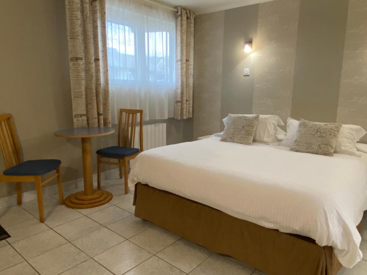 Contact Hotel - Motel Les Bleuets & Spa La Riviere-Saint-Sauveur Exterior photo