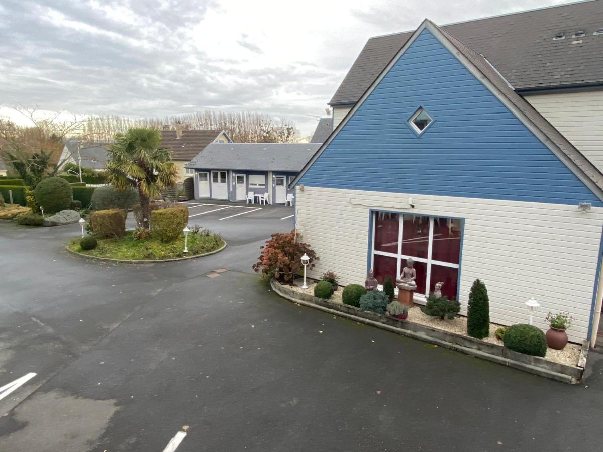 Contact Hotel - Motel Les Bleuets & Spa La Riviere-Saint-Sauveur Exterior photo