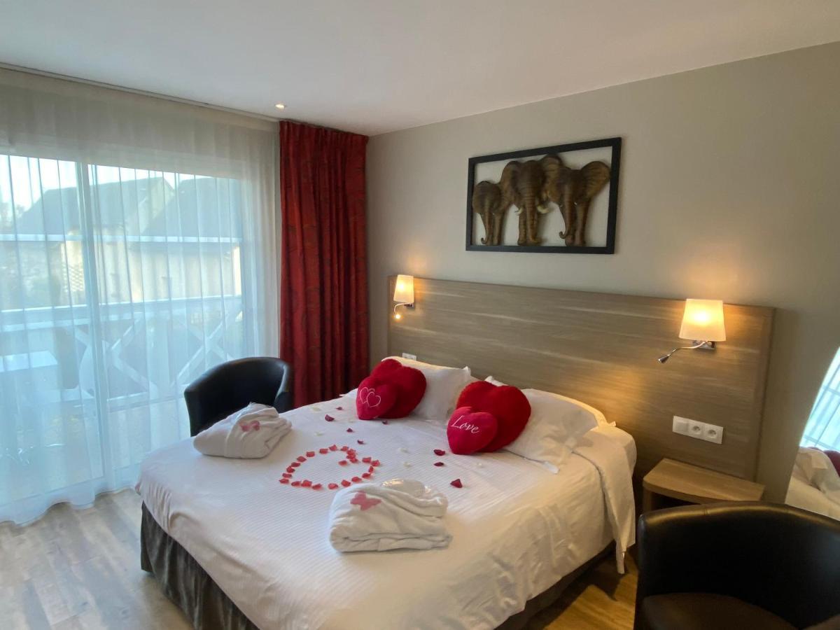 Contact Hotel - Motel Les Bleuets & Spa La Riviere-Saint-Sauveur Exterior photo