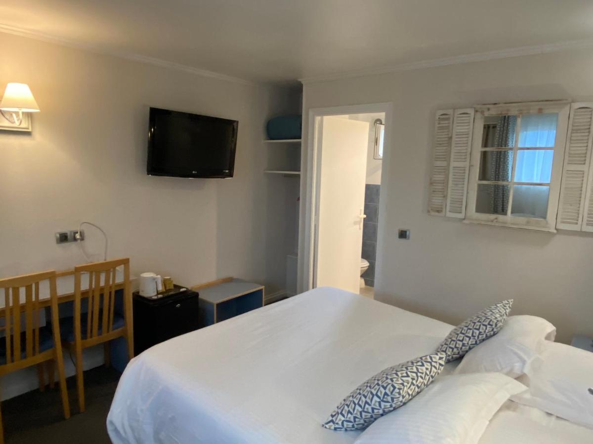 Contact Hotel - Motel Les Bleuets & Spa La Riviere-Saint-Sauveur Exterior photo